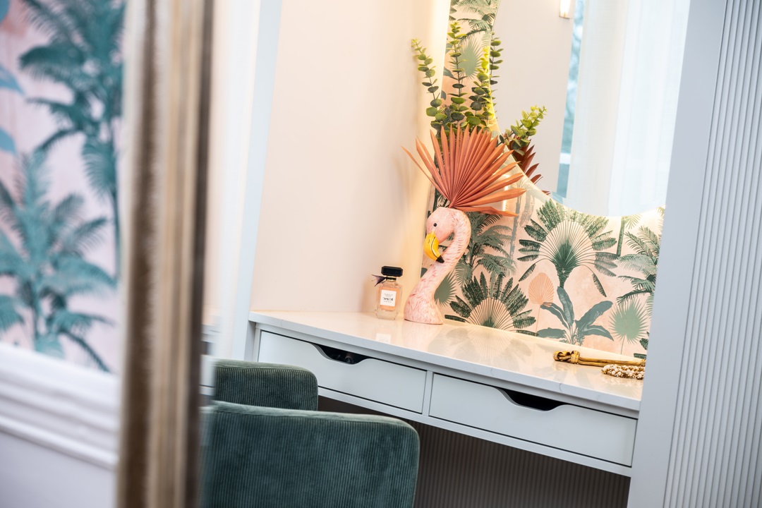 dressing table dressing table